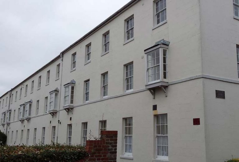 Explore Walk (Holy Trinity Church to Cove Row), Weymouth UK